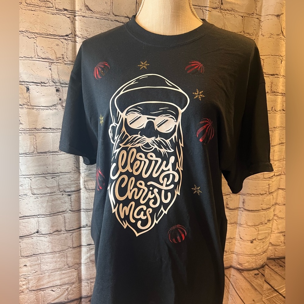 Christmas T-shirt size Large/ brand new